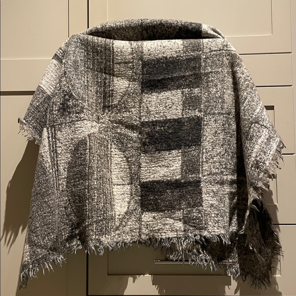 Wilfred Wool Scarf - Picture 2 of 3